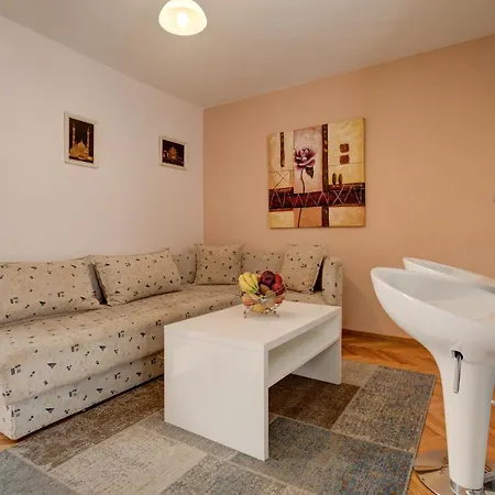 Sun Apartments Marija Budva Exterior photo
